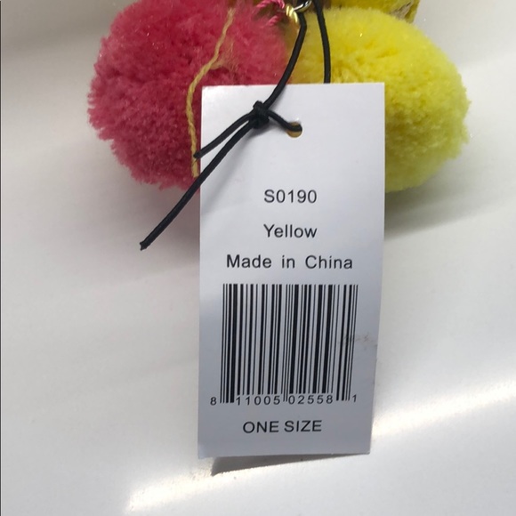 Raffia clutch purse (available in pink or yellow) - Picture 4 of 8